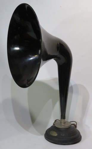 Radio loud horn speaker the - horn, "the