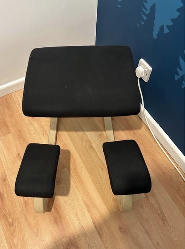 Varier kneeling chair - kneeling, with