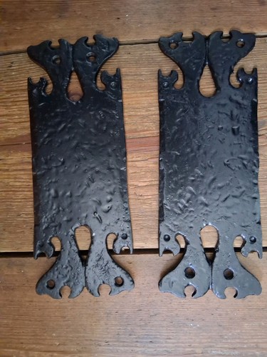 Pair 19th antique black - c,