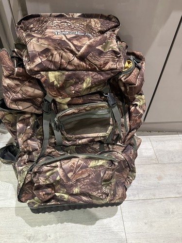 Shimano tribal large - , ruck
