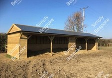 STABLE BLOCK EQUESTRIAN