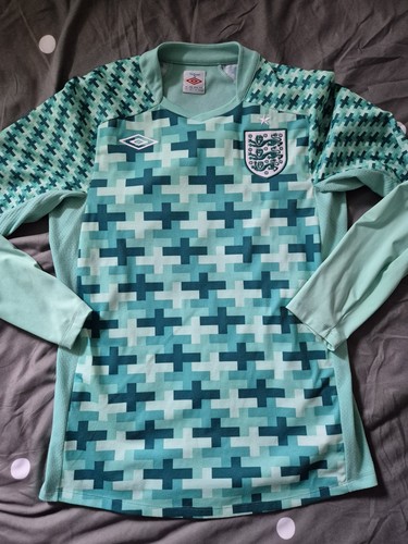 Umbro england goalkeeper shirt - umbro,