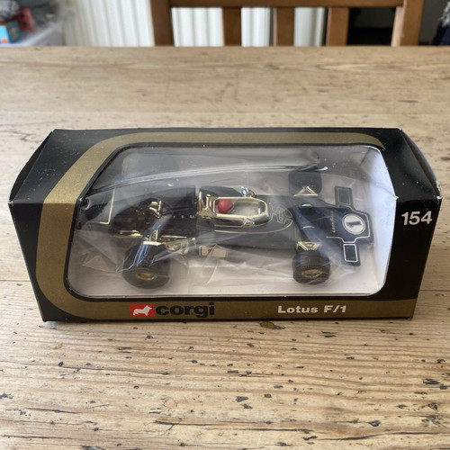 Corgi lotus f1 diecast - lotus,