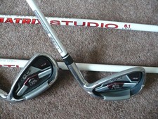 * WILSON STAFF - 'D100' IRON SET- 7/SW - 'REG/'A' FLEX 'WHITE' GRAPHITE SHAFTS *