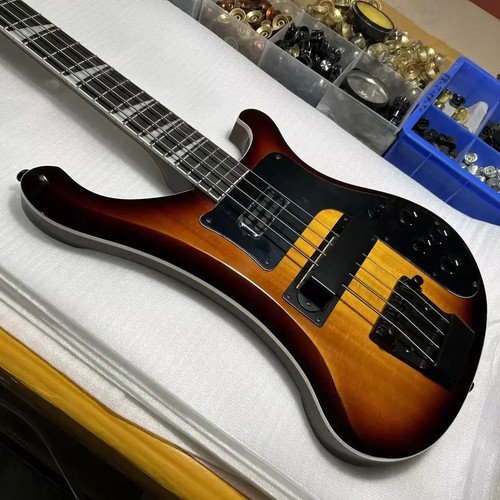 Electric guitar bass - guitar,,