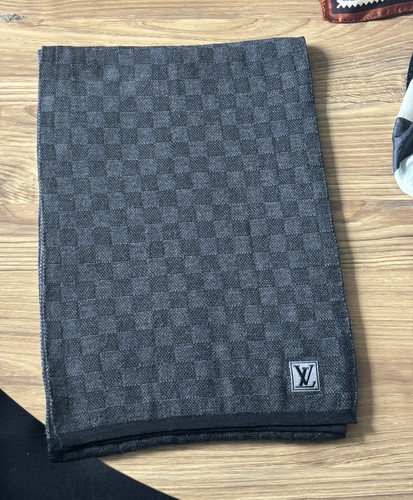 Louis vuitton men - vuitton, grey