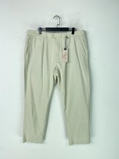 Samuel Windsor Beige Plain