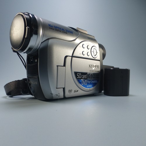 Hitachi dvdcam mv750e - hitachi, dz-mv750e