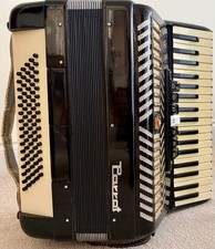 80 Bass Parrot Accordion in
