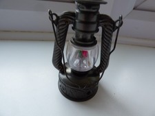 VINTAGE SMALL GAS LANTERN TABLE LIGHTER IN GREAT WORKING ORDER