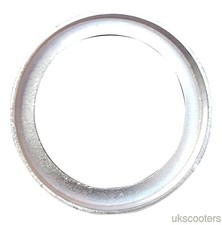 ukscooters LAMBRETTA MAG HOUSING OIL SEAL RETAINER FLANGE WASHER GP/LI/TV/SX 