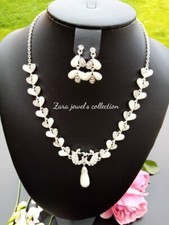 Beautiful Tear-Drop Necklace