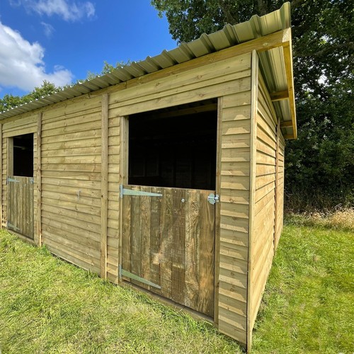Wooden stable depth x - wooden,