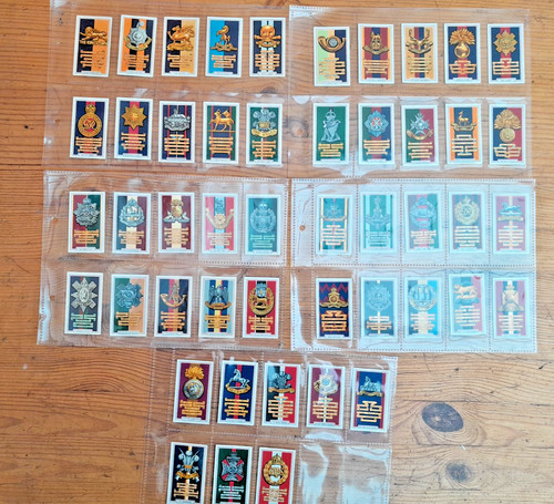 Gallaher army badges - full, set