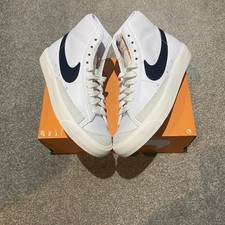 Size 2.5/3.5 - Nike Blazer Mid