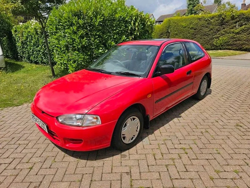Mitsubishi colt lancer - mitsubishi,
