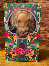 Early Neo Blythe Hollywood