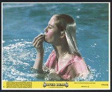 CYBILL SHEPHERD BLOWING