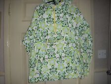 LADIES PACK A MAC  NEW SIZE SMALL  FOLD IN TO BAG  GREEN WHITE LARGE FLOWERS