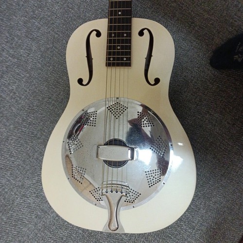 Resonator guitar white metal - guitar,