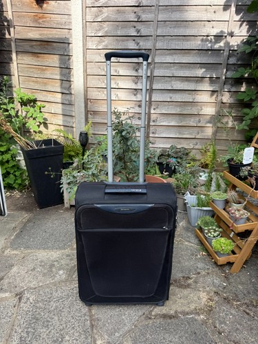 Samsonite base hits - base,