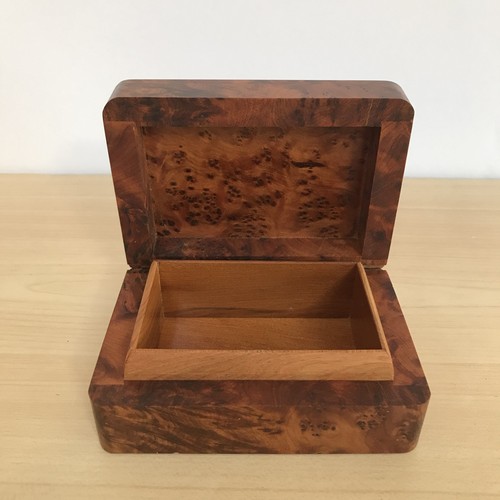 Small thuya wood burr lidded - small,