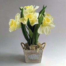 Artificial Daffodil Flowers in