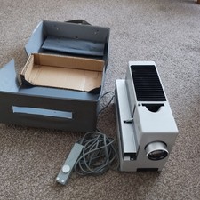Vintage braun slide projector - braun,