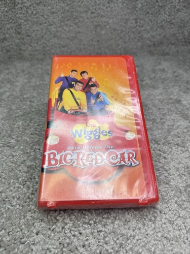 New 2005 the wiggles here - new,