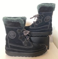 Timberland  Womens Size 8