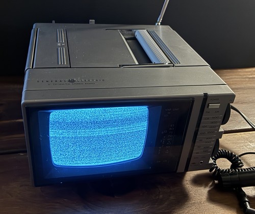 Vintage crt tv am - ge, am/fm