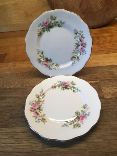 Pair vintage royal - pair,