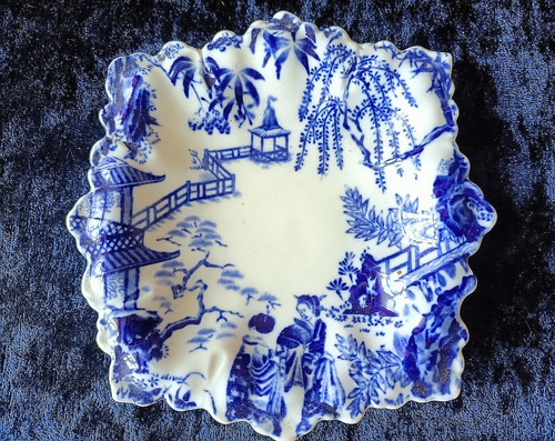 Royal crown derby - royal,