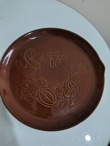 Pizza plate vintage ceramic - pizza,