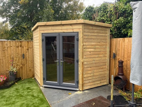 8x8 corner summer house heavy - corner,