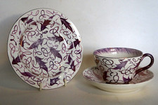 Wedgwood Purple Lustre Foliage