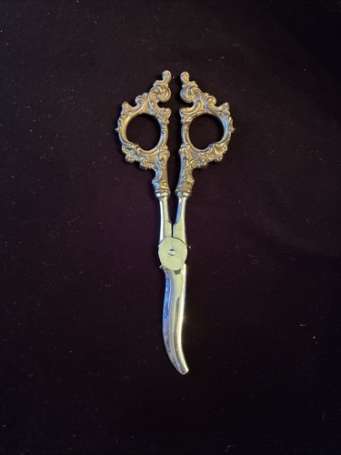 Antique grape shears - grape, shears,