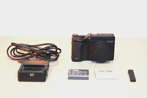 Ricoh gxr camera body - +, s10