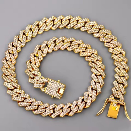 Gold iced out chain - 18,