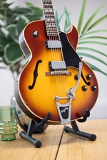1967-68 Gibson ES175D in Sunburst - Bigsby