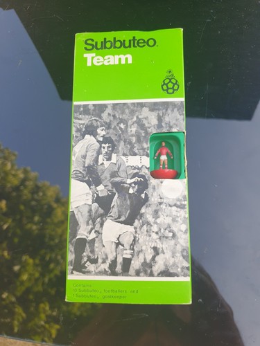 Subbuteo zombie team ref - lw/zombie,