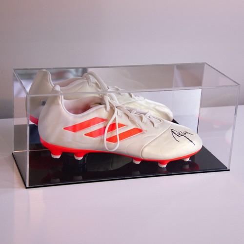 Karim benzema signed - karim,