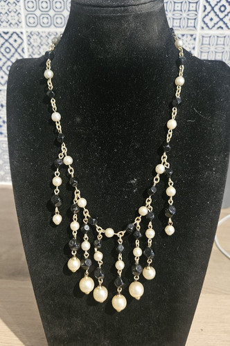 Black cream faux pearl - black,