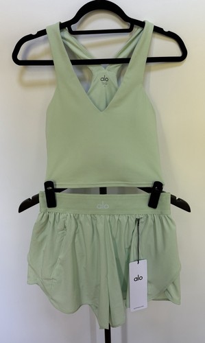 Alo yoga set color spearmint - yoga, set-color