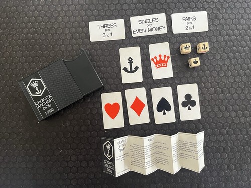 Crown and anchor dice - anchor, game