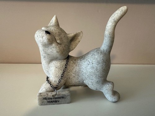 Fountasia cat granite style - fountasia,