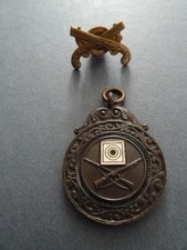 Vintage rifle shooting fob