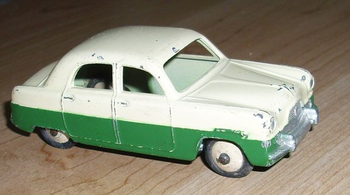 Dinky toys no162 ford zephyr - ford, zephyr.