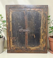 Antique Wooden Wall Décor