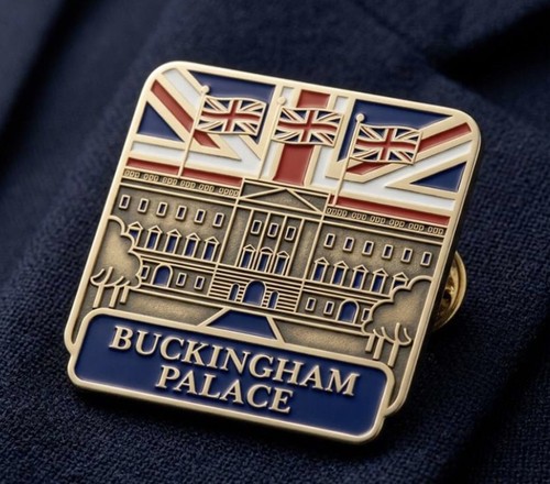 Buckingham palace enamel lapel - buckingham,